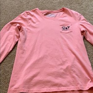 adorable soccer vineyard vines long sleeve tee!
